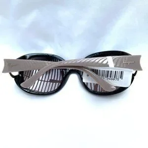 NWT Auc Ferragammo 57mm Oversized Sunglasses Salvatore Ferragamo | Accessories | Nwt Auc Ferragammo 57mm  main image 4